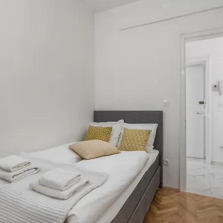 Apartment Bella 36 Rijeka Exterior foto